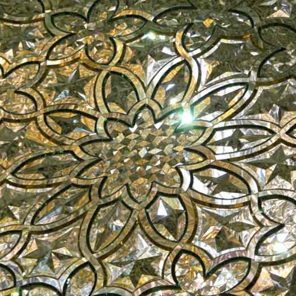 آینه کاری زیبای کنبد امام حسین (ع)