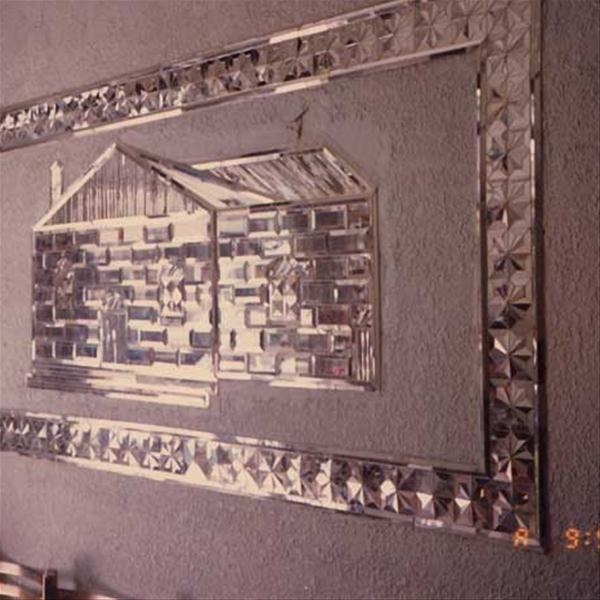 آینه کاری دیوار منزل