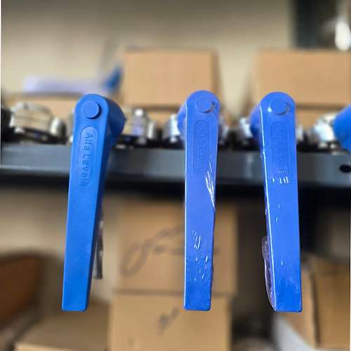 شیر پروانه ای صنایع غذایی الفا