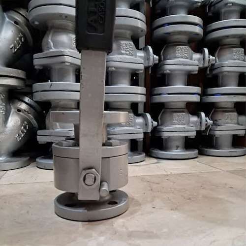 تولید کننده شیر توپی استیل فلنجدار کلاس 150