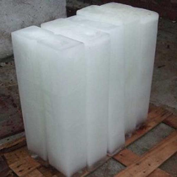 سرماسازان بهینه تولید یخ قالبی