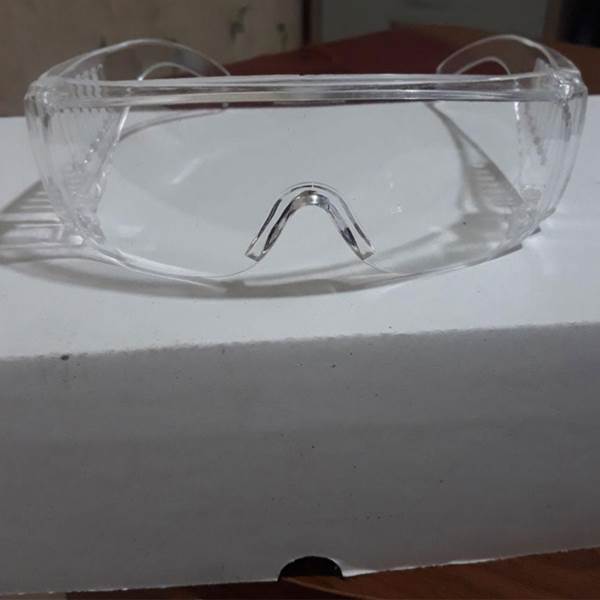 تولید کننده عینک صورت پزشکی