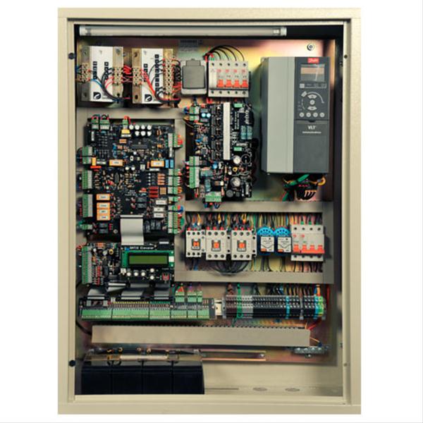 تولید کننده تابلو فرمان درایودار به همراه سیستم نجات تابلو فرمان آسانسور